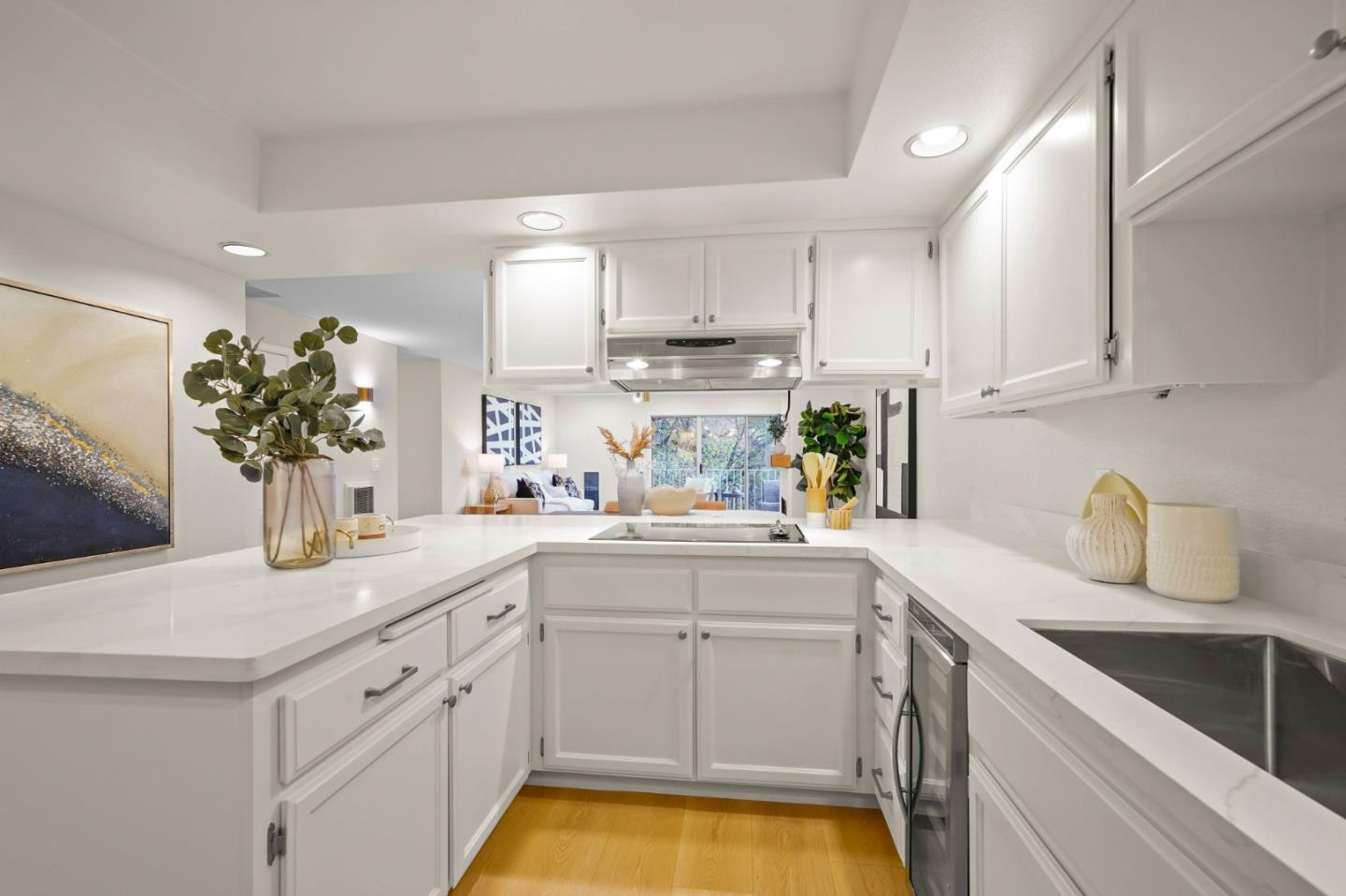 Detail Gallery Image 9 of 25 For 416 Portofino Dr #206,  San Carlos,  CA 94070 - 2 Beds | 2/1 Baths