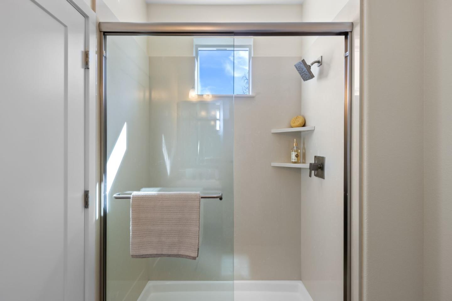 Photo #9: ML82035315 Listing: Photo #9