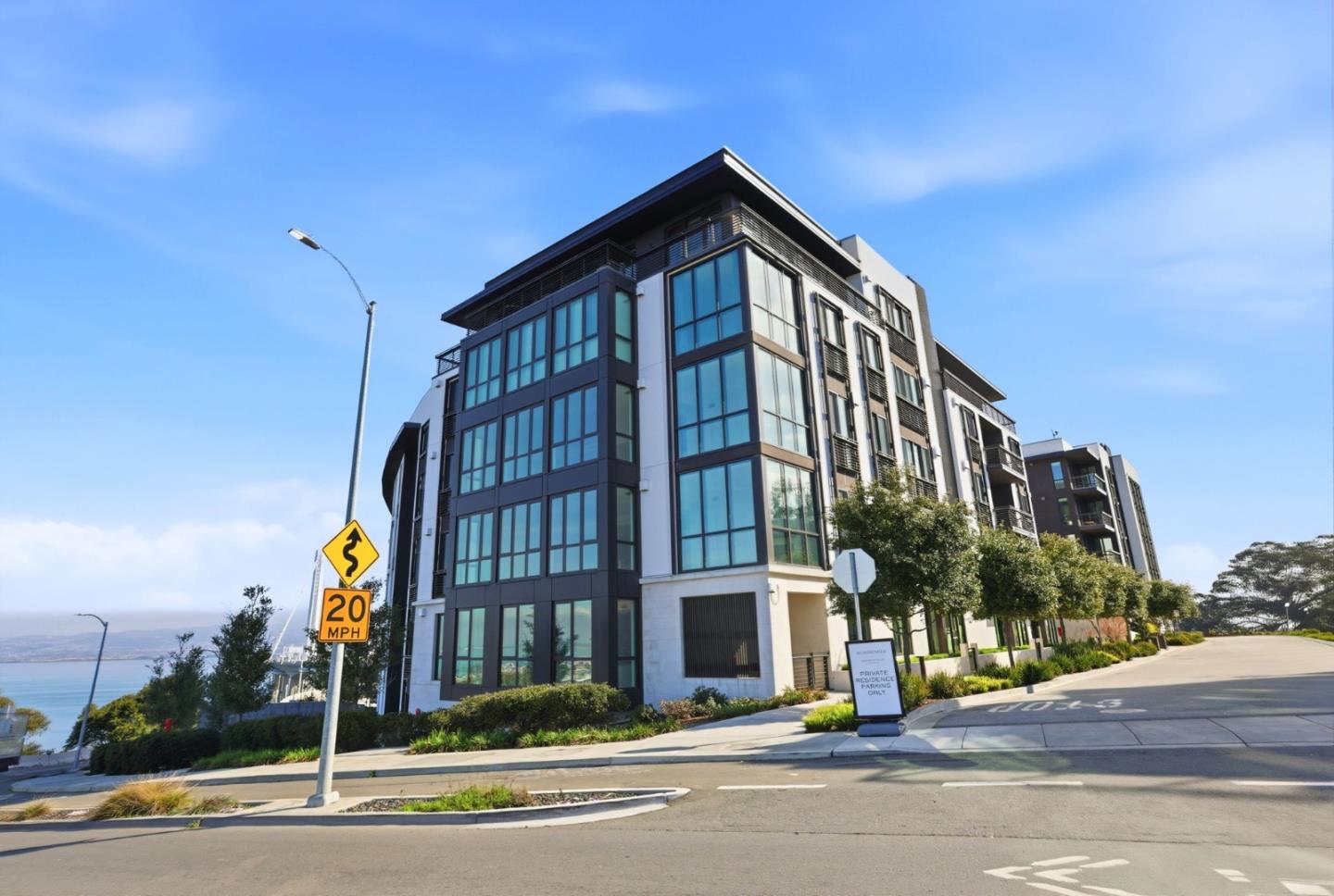 Detail Gallery Image 44 of 46 For 1 Bristol Ct #515,  San Francisco,  CA 94130 - 2 Beds | 2/1 Baths