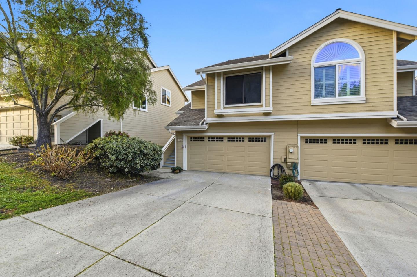 Detail Gallery Image 2 of 38 For 125 Arabian Way, Scotts Valley,  CA 95066 - 3 Beds | 2 Baths