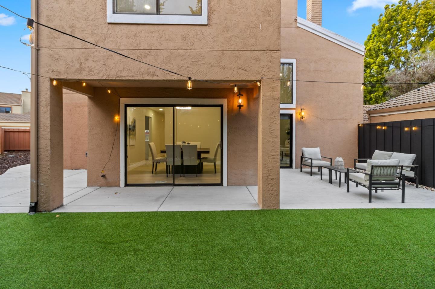 Detail Gallery Image 34 of 43 For 2743 Gamble Ct, Hayward,  CA 94542 - 3 Beds | 2/1 Baths