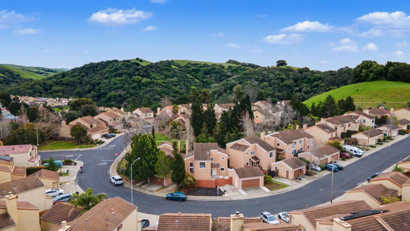 Detail Gallery Image 40 of 43 For 2743 Gamble Ct, Hayward,  CA 94542 - 3 Beds | 2/1 Baths