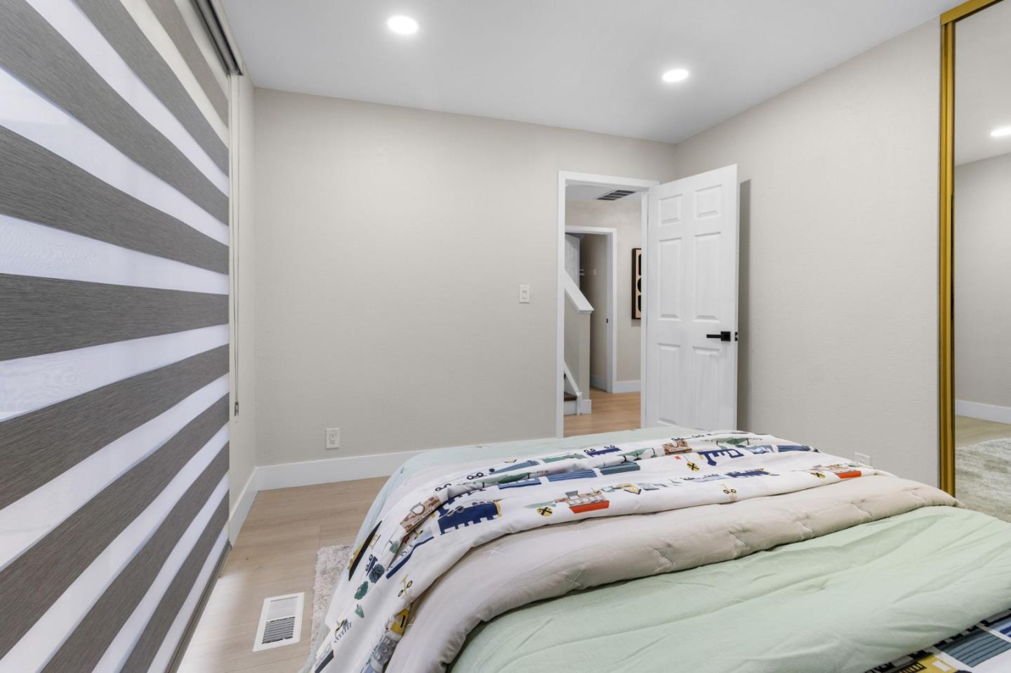 Detail Gallery Image 5 of 43 For 2743 Gamble Ct, Hayward,  CA 94542 - 3 Beds | 2/1 Baths