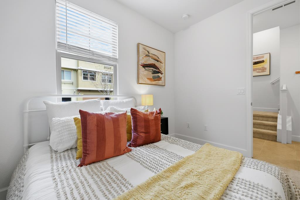 Detail Gallery Image 32 of 60 For 619 Cinnamon Cir, Mountain View,  CA 94043 - 4 Beds | 3/1 Baths