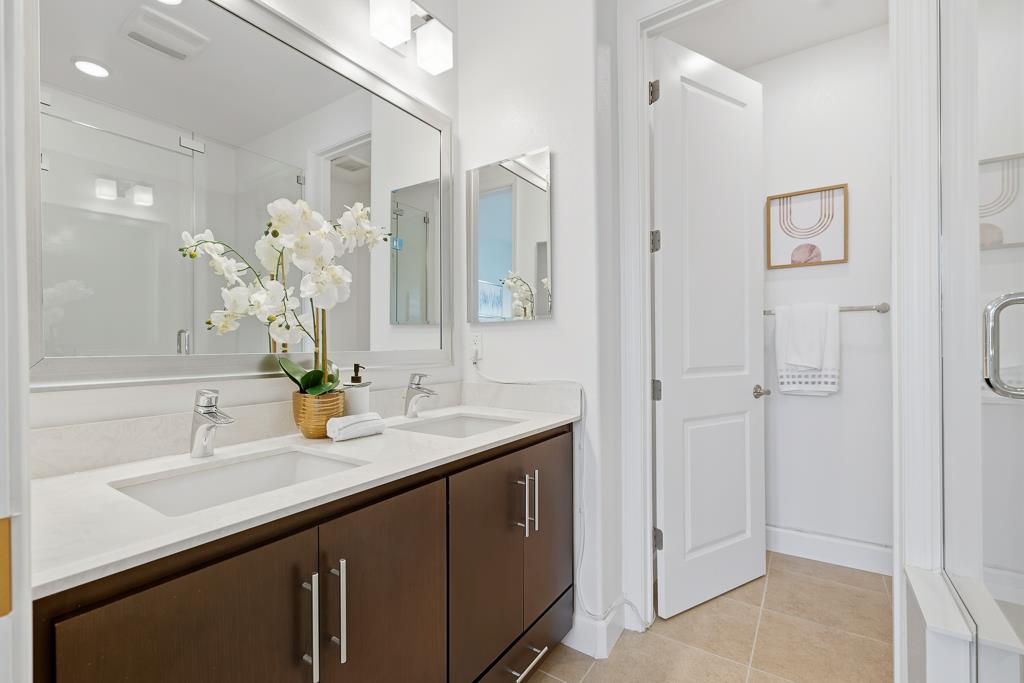 Detail Gallery Image 35 of 60 For 619 Cinnamon Cir, Mountain View,  CA 94043 - 4 Beds | 3/1 Baths