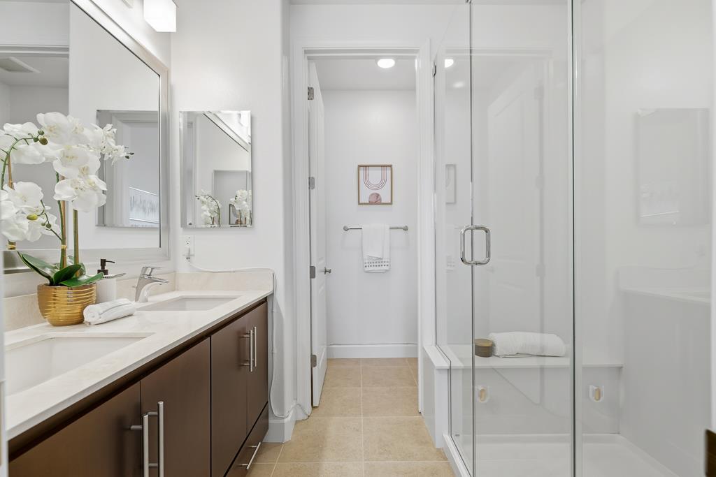 Detail Gallery Image 36 of 60 For 619 Cinnamon Cir, Mountain View,  CA 94043 - 4 Beds | 3/1 Baths