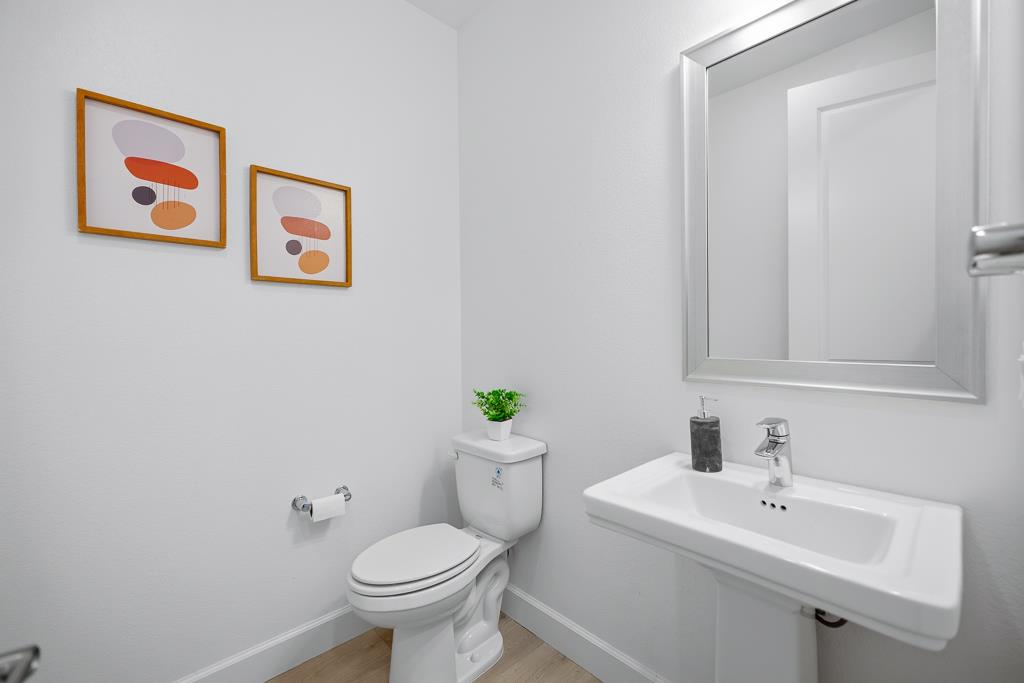 Detail Gallery Image 42 of 60 For 619 Cinnamon Cir, Mountain View,  CA 94043 - 4 Beds | 3/1 Baths