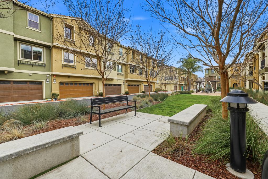 Detail Gallery Image 54 of 60 For 619 Cinnamon Cir, Mountain View,  CA 94043 - 4 Beds | 3/1 Baths