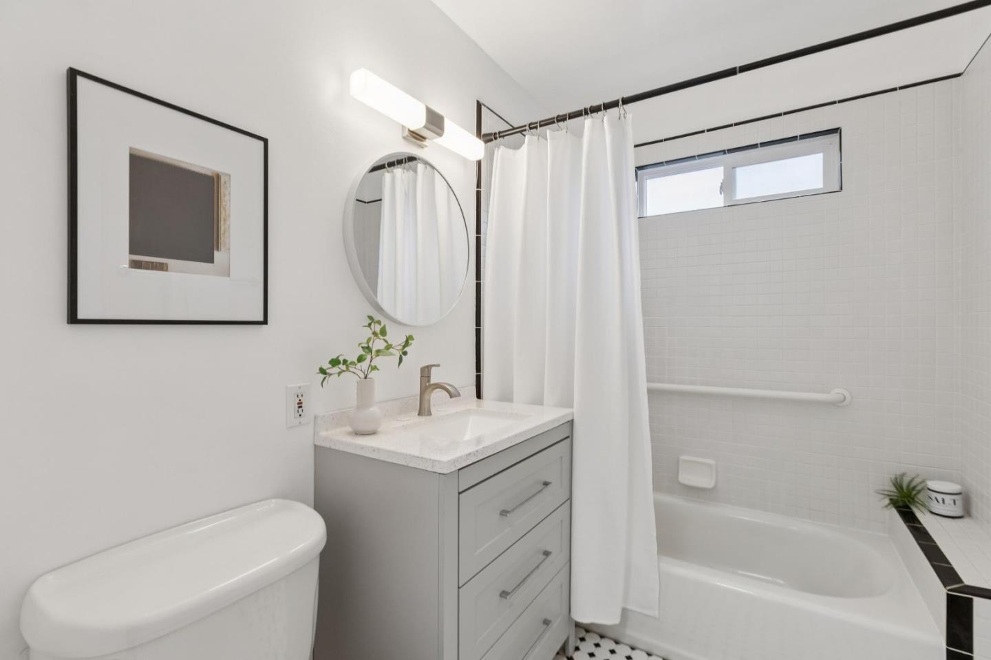 Detail Gallery Image 33 of 42 For 77 Bonita Ave, Redwood City,  CA 94061 - 3 Beds | 2 Baths