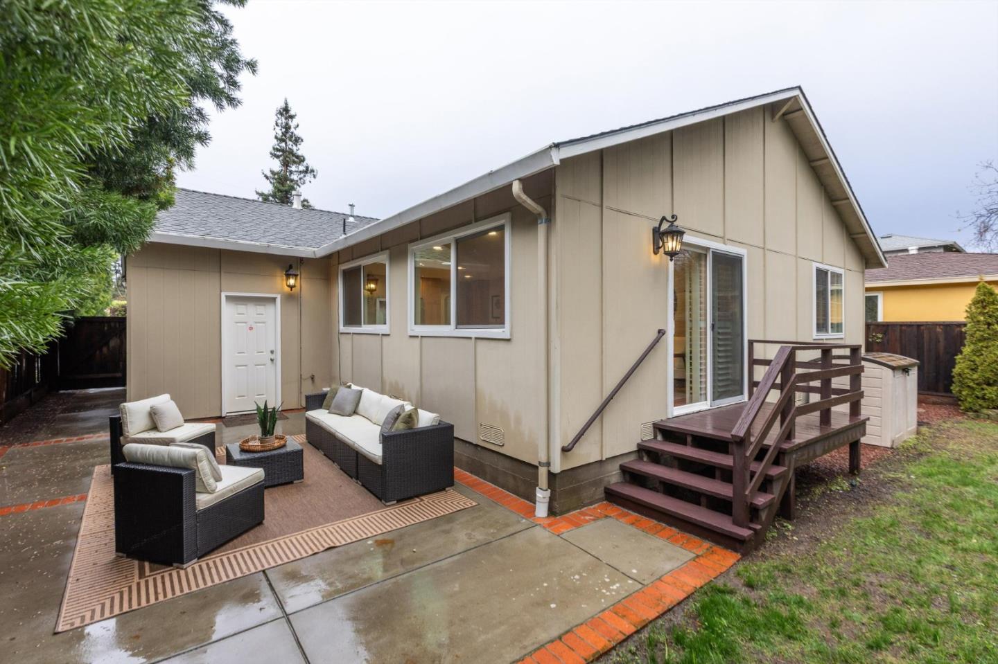 Detail Gallery Image 37 of 42 For 77 Bonita Ave, Redwood City,  CA 94061 - 3 Beds | 2 Baths