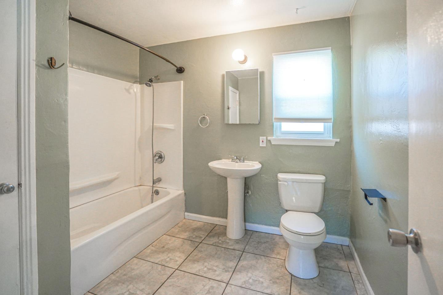 Detail Gallery Image 18 of 18 For 825-829 W Taylor St, San Jose,  CA 95126 - – Beds | – Baths