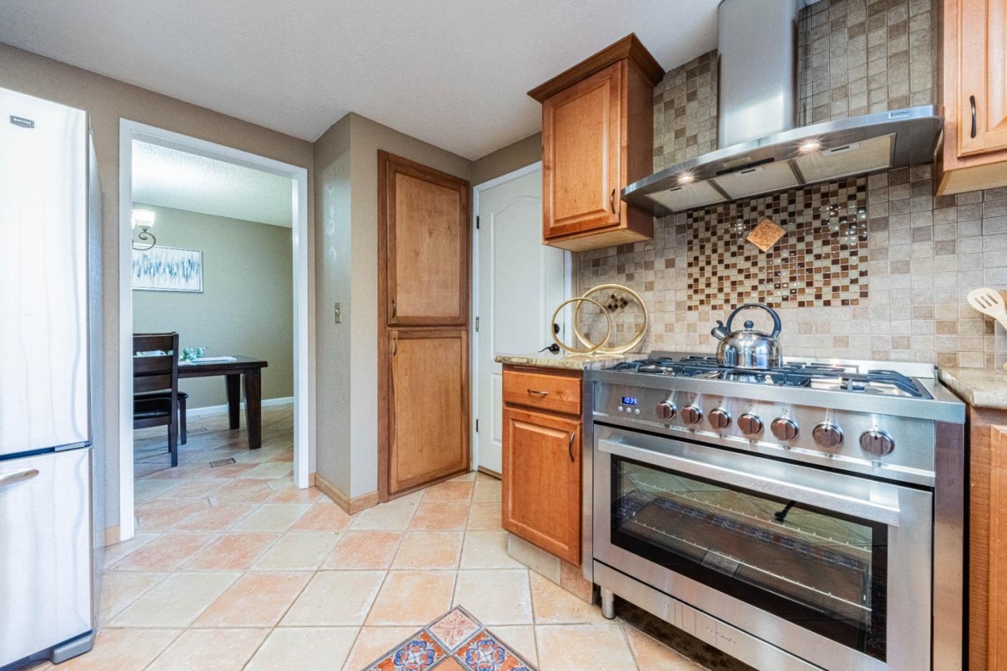 Detail Gallery Image 17 of 43 For 9717 Trefoil Pl, Salinas,  CA 93907 - 4 Beds | 2 Baths