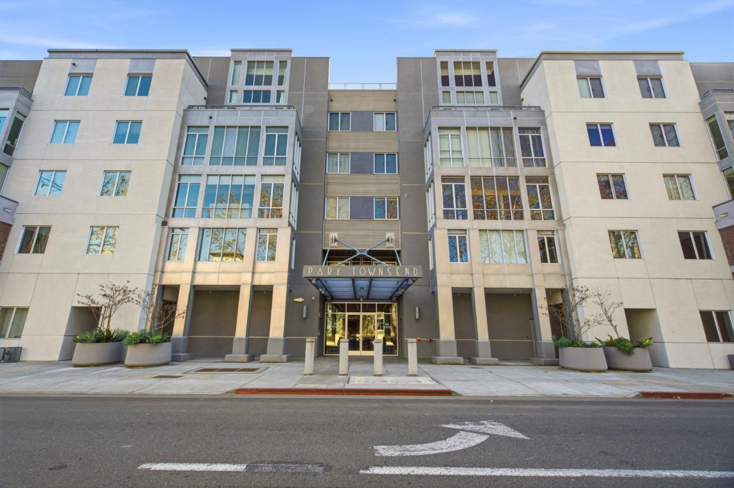 Front Image Thumbnail for ML82035326