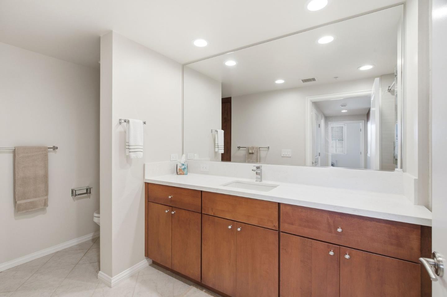 Detail Gallery Image 21 of 36 For 46 W Julian St #518,  San Jose,  CA 95110 - 2 Beds | 2 Baths