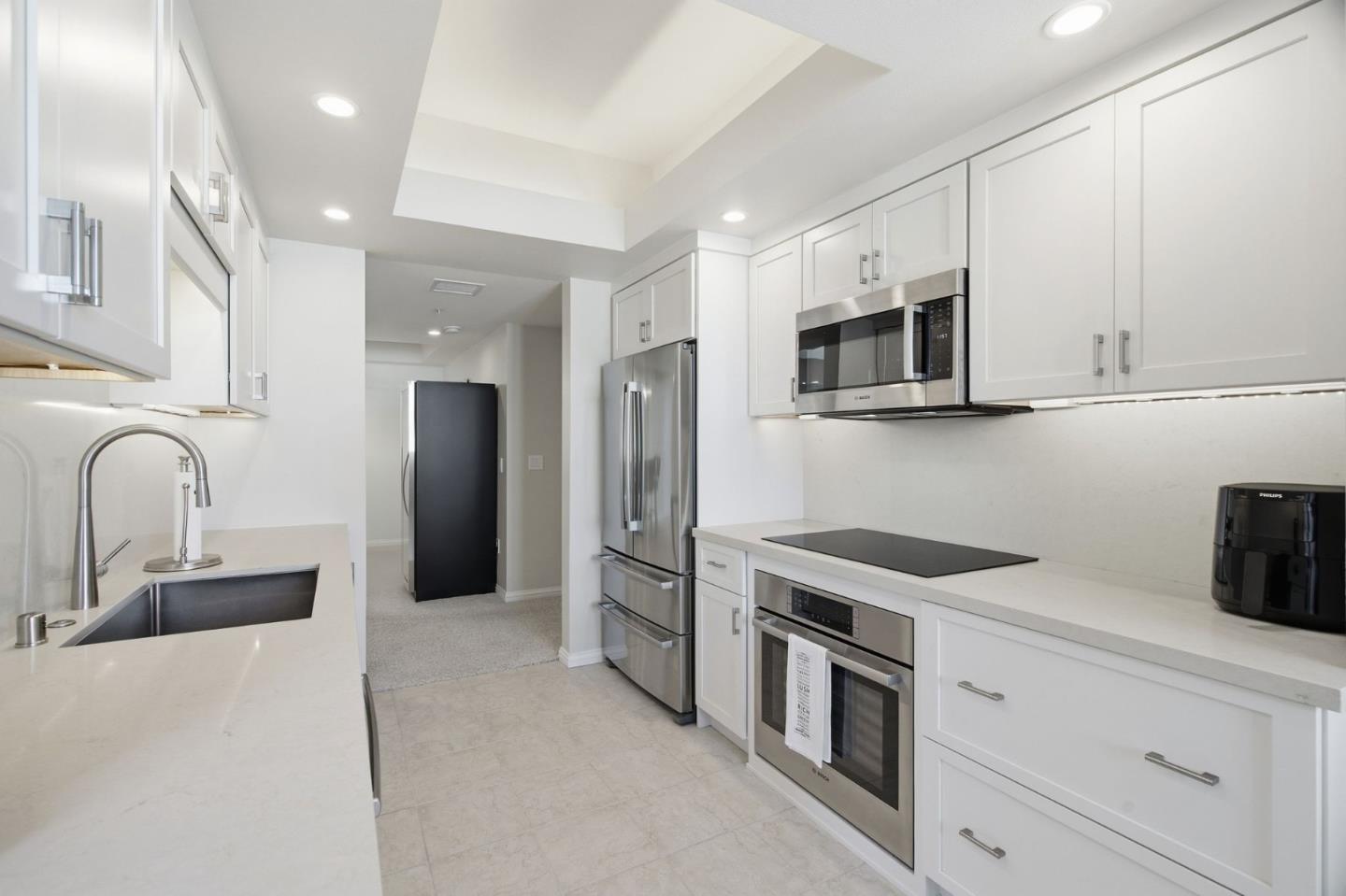 Detail Gallery Image 9 of 36 For 46 W Julian St #518,  San Jose,  CA 95110 - 2 Beds | 2 Baths