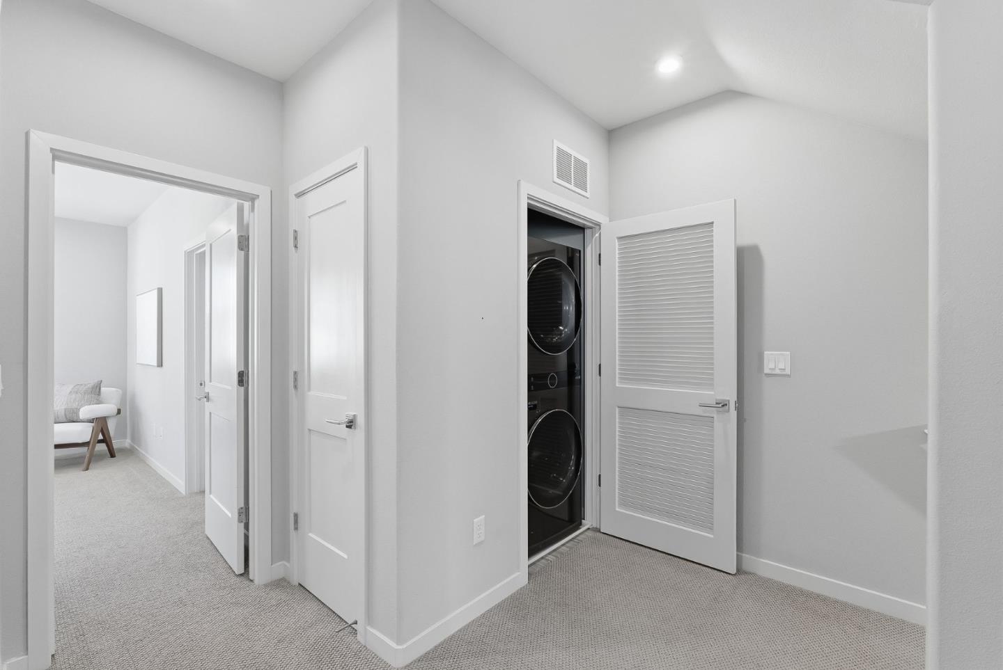 Detail Gallery Image 16 of 26 For 2903 Corvin Dr #119,  Santa Clara,  CA 95051 - 4 Beds | 4/1 Baths