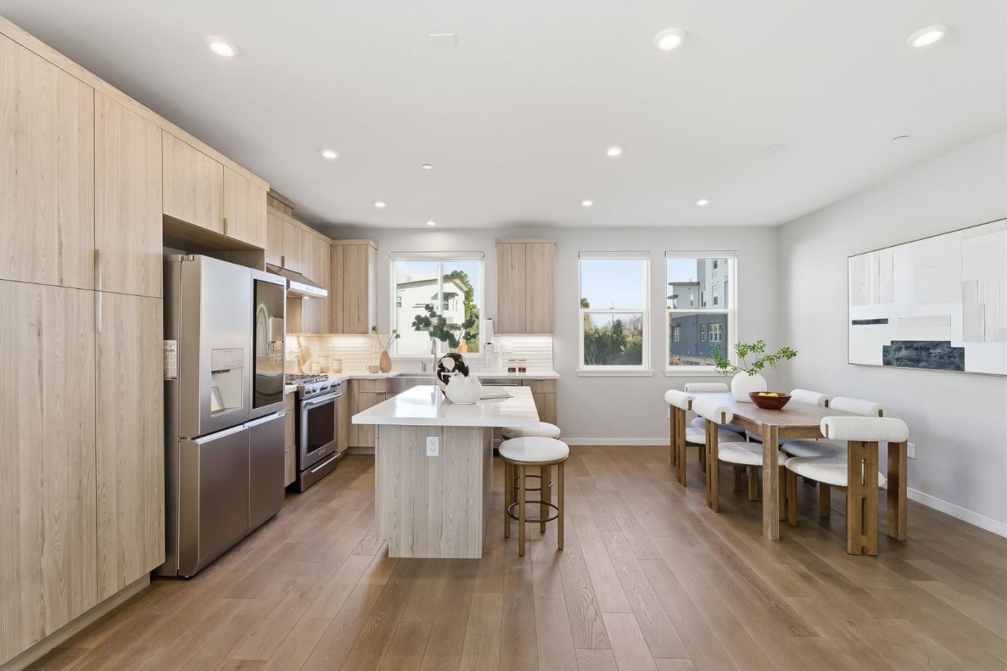 Detail Gallery Image 5 of 26 For 2903 Corvin Dr #119,  Santa Clara,  CA 95051 - 4 Beds | 4/1 Baths