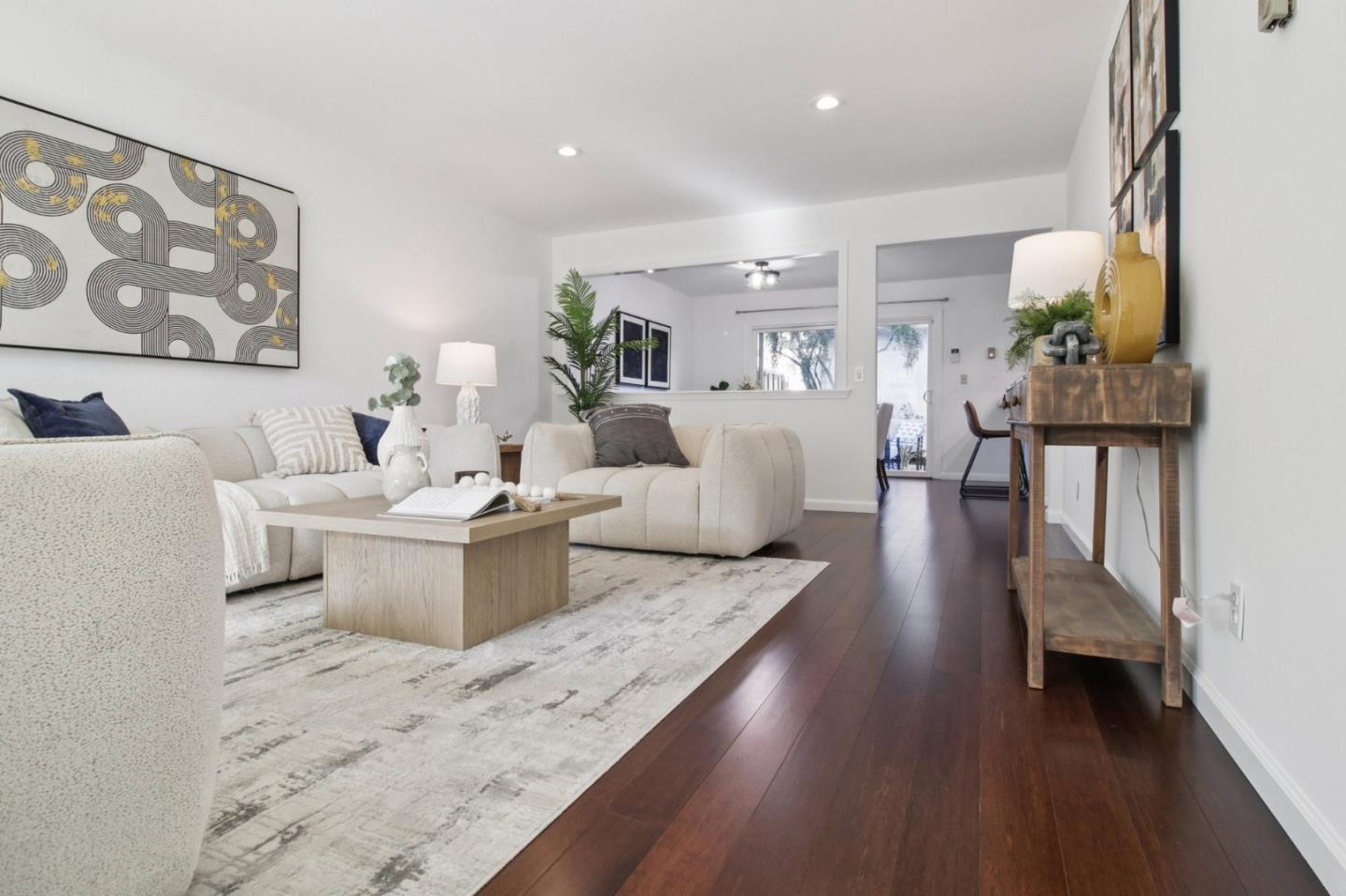 Detail Gallery Image 11 of 63 For 15103 Yosemite Way, Morgan Hill,  CA 95037 - 3 Beds | 2/1 Baths