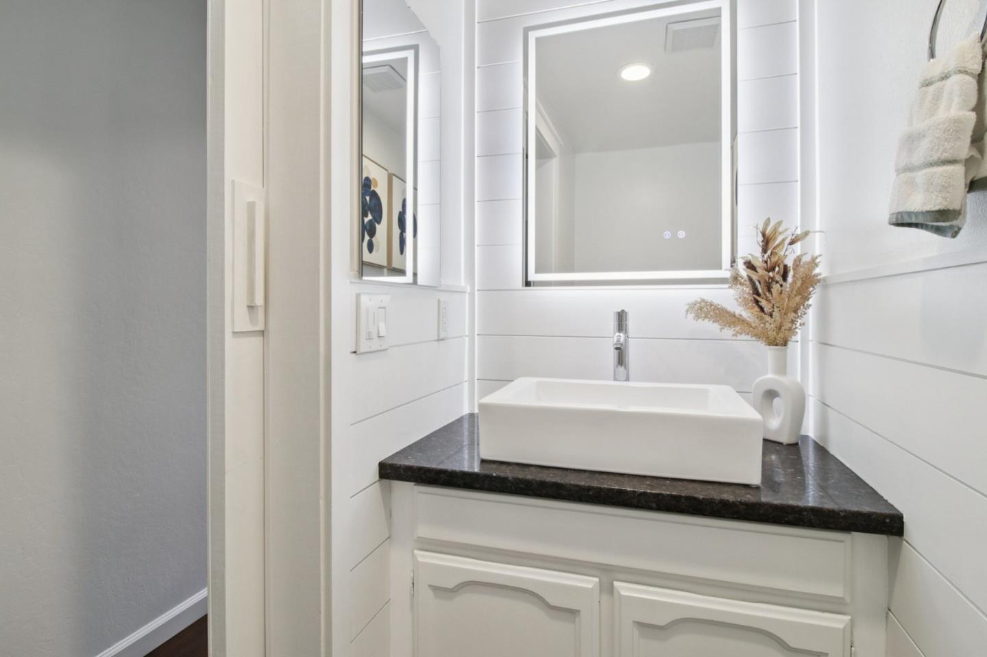 Detail Gallery Image 23 of 63 For 15103 Yosemite Way, Morgan Hill,  CA 95037 - 3 Beds | 2/1 Baths