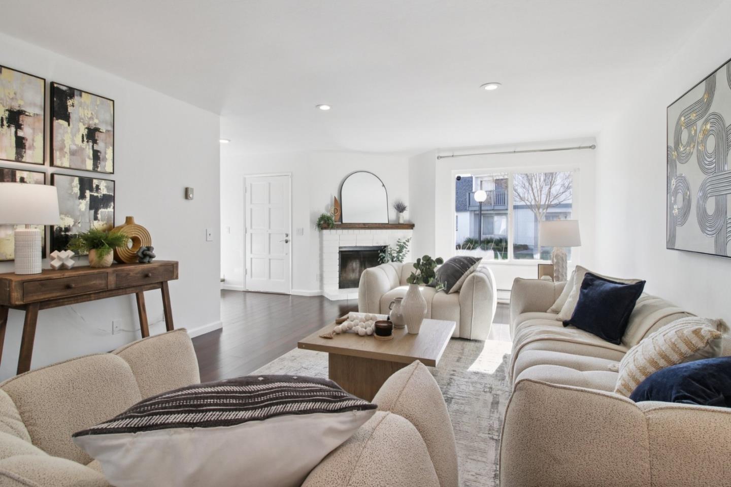 Detail Gallery Image 9 of 63 For 15103 Yosemite Way, Morgan Hill,  CA 95037 - 3 Beds | 2/1 Baths