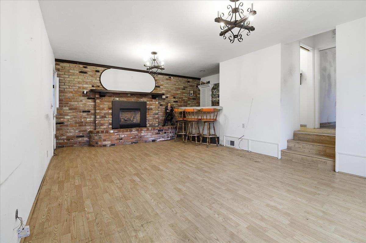 Detail Gallery Image 4 of 24 For 1298 Prescott Ave, Monterey,  CA 93940 - 3 Beds | 1/1 Baths