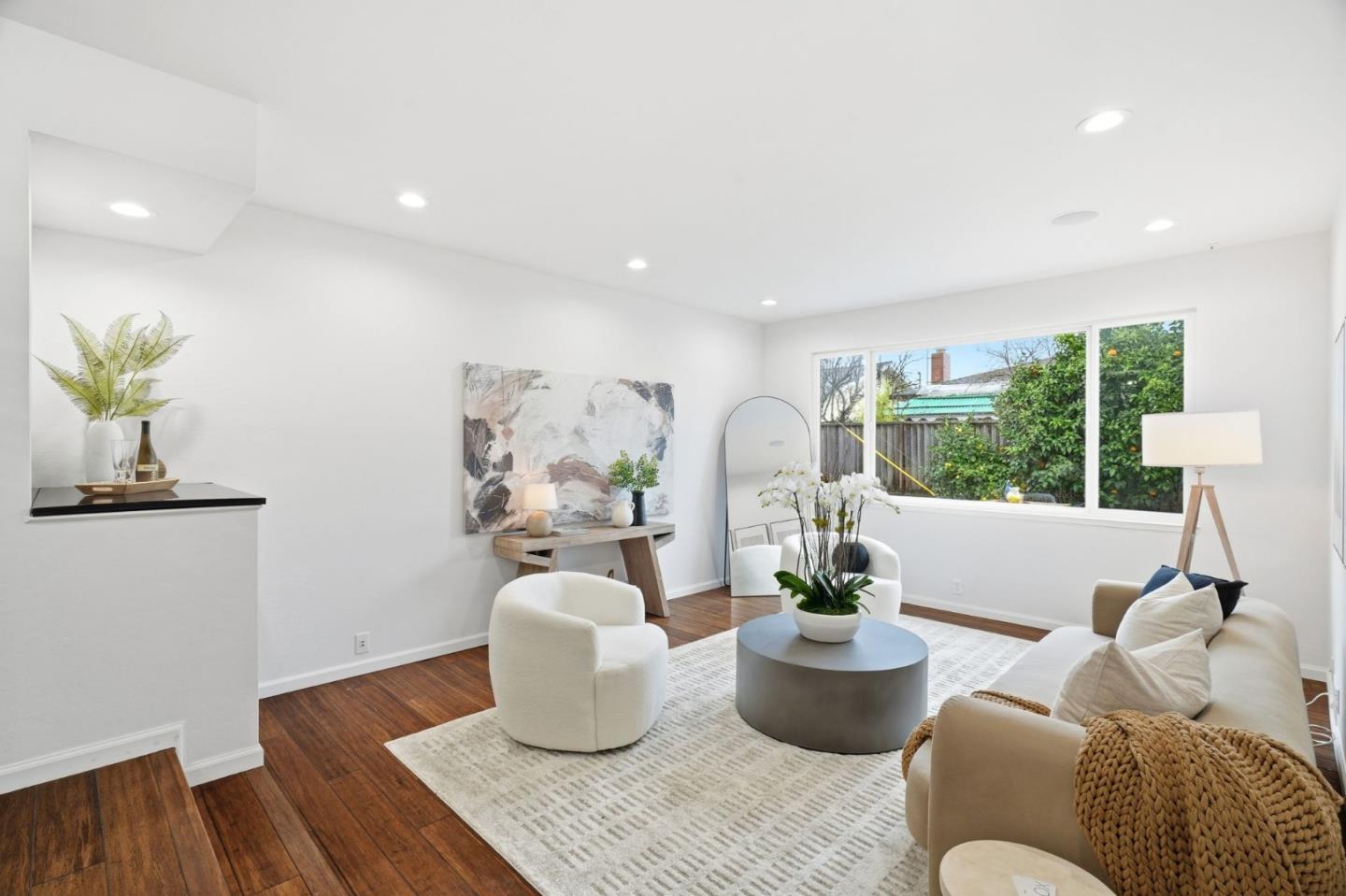 Detail Gallery Image 4 of 40 For 502 Humber Ct, Sunnyvale,  CA 94087 - 3 Beds | 2 Baths