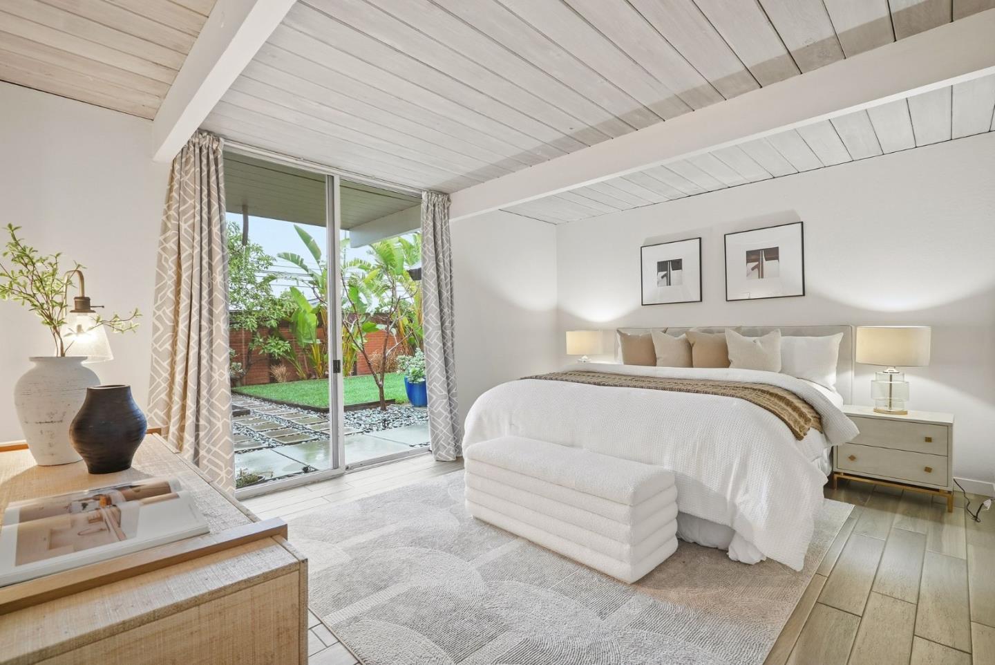 Detail Gallery Image 22 of 44 For 923 Mackenzie Dr, Sunnyvale,  CA 94087 - 4 Beds | 2 Baths