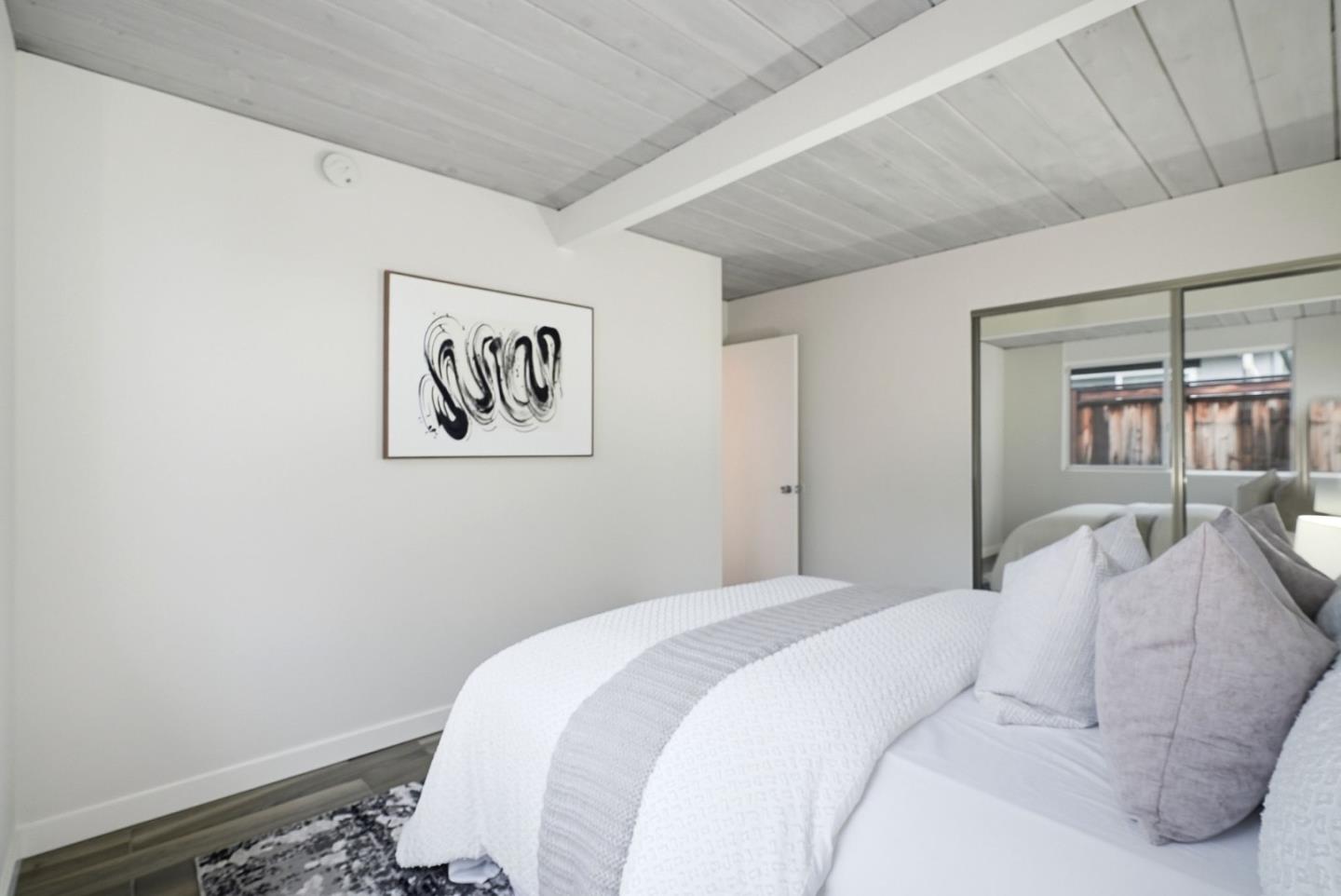 Detail Gallery Image 31 of 44 For 923 Mackenzie Dr, Sunnyvale,  CA 94087 - 4 Beds | 2 Baths