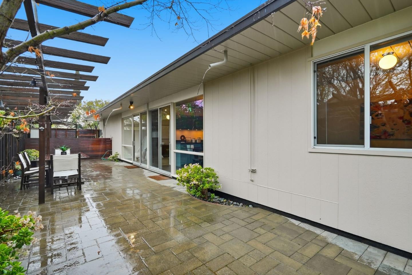 Detail Gallery Image 41 of 44 For 923 Mackenzie Dr, Sunnyvale,  CA 94087 - 4 Beds | 2 Baths