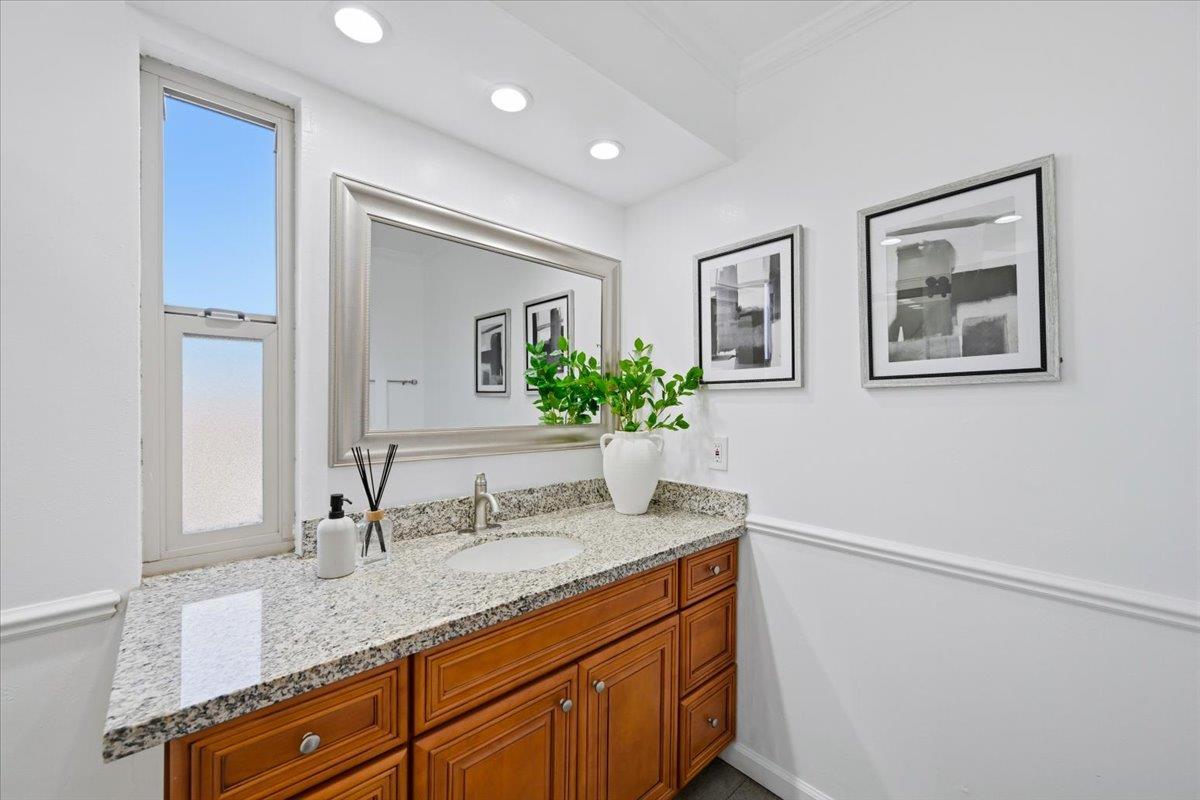 Detail Gallery Image 24 of 46 For 41042 Ramon Ter, Fremont,  CA 94539 - 2 Beds | 1/1 Baths