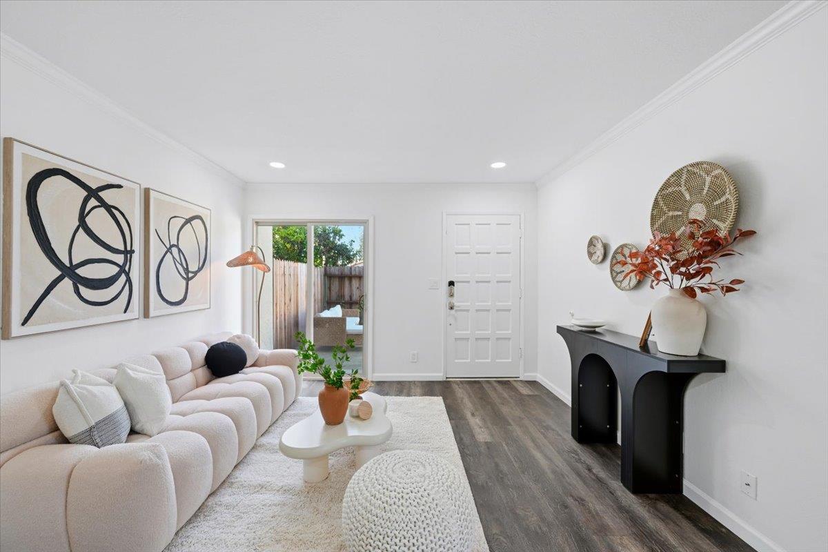 Detail Gallery Image 8 of 46 For 41042 Ramon Ter, Fremont,  CA 94539 - 2 Beds | 1/1 Baths