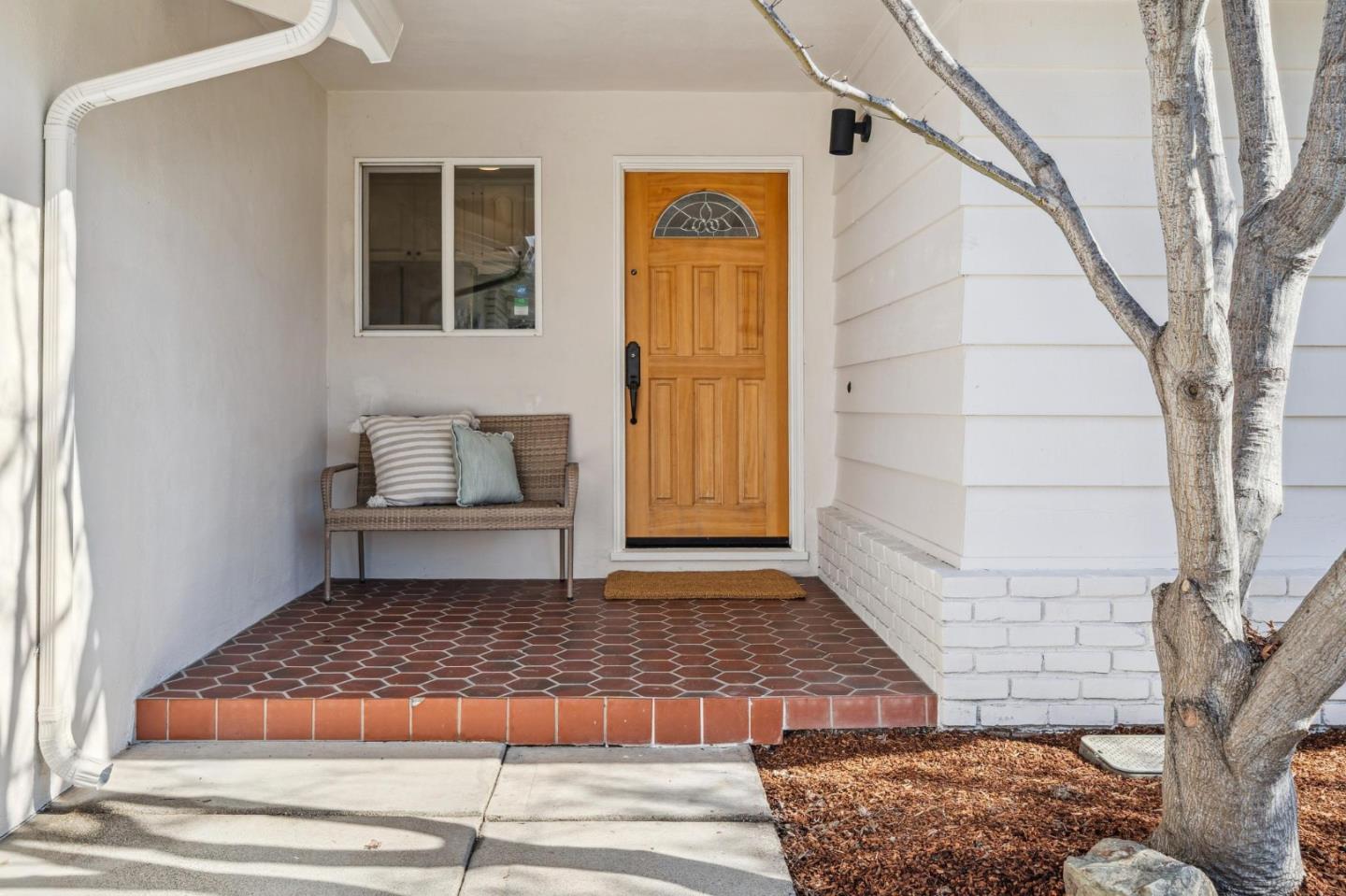 Detail Gallery Image 4 of 24 For 1634 Quail Ave, Sunnyvale,  CA 94087 - 3 Beds | 2 Baths