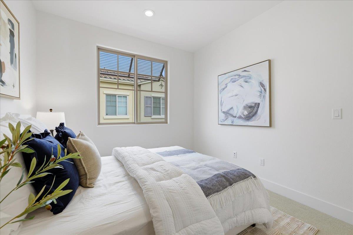 Detail Gallery Image 35 of 57 For 268 Ariana Pl, Mountain View,  CA 94043 - 4 Beds | 3/1 Baths