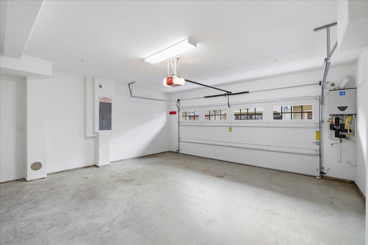 Detail Gallery Image 38 of 57 For 268 Ariana Pl, Mountain View,  CA 94043 - 4 Beds | 3/1 Baths