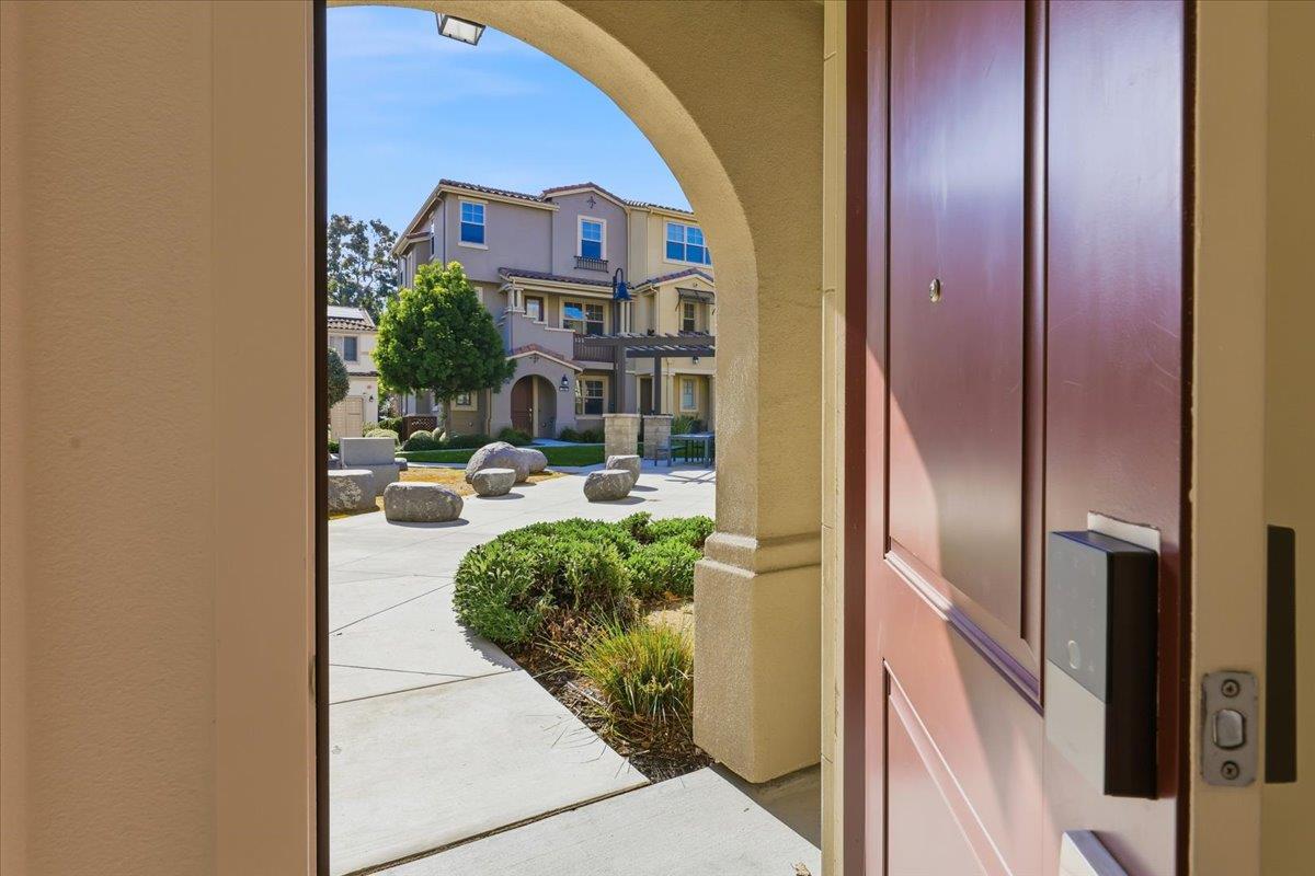 Detail Gallery Image 42 of 57 For 268 Ariana Pl, Mountain View,  CA 94043 - 4 Beds | 3/1 Baths