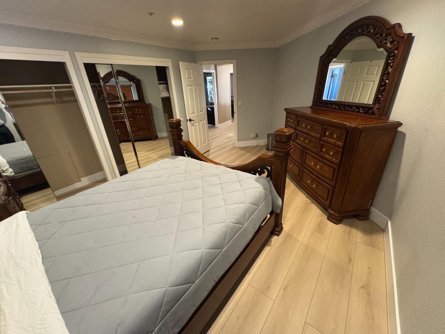 Detail Gallery Image 11 of 53 For 10 Rhine Cir, Salinas,  CA 93906 - 5 Beds | 3 Baths