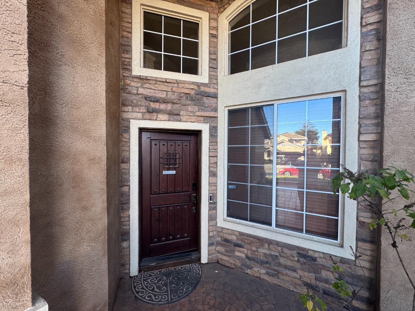 Detail Gallery Image 3 of 53 For 10 Rhine Cir, Salinas,  CA 93906 - 5 Beds | 3 Baths