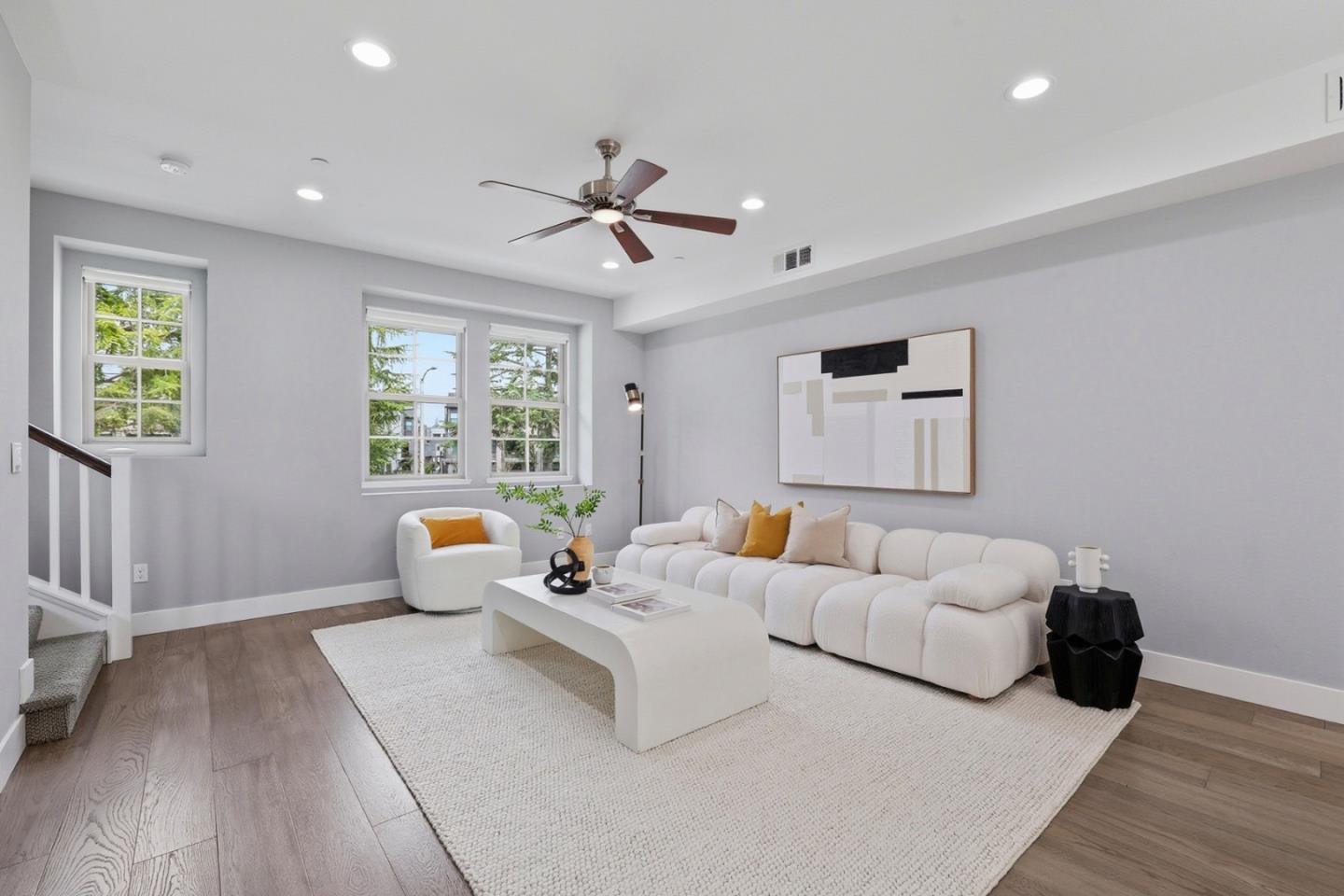 Detail Gallery Image 3 of 30 For 1052 Aster Ave, Sunnyvale,  CA 94086 - 3 Beds | 2/1 Baths