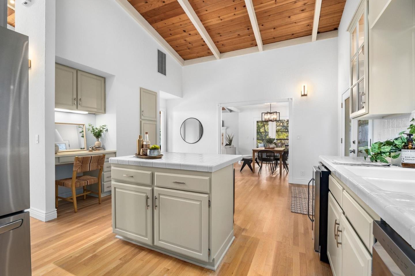 Detail Gallery Image 17 of 54 For 231 Nelson Rd, Scotts Valley,  CA 95066 - 4 Beds | 3 Baths