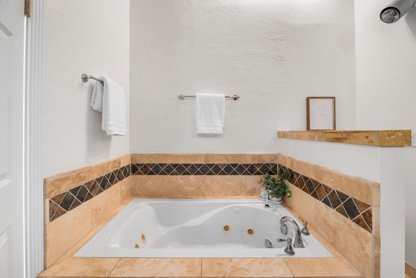 Detail Gallery Image 26 of 54 For 231 Nelson Rd, Scotts Valley,  CA 95066 - 4 Beds | 3 Baths