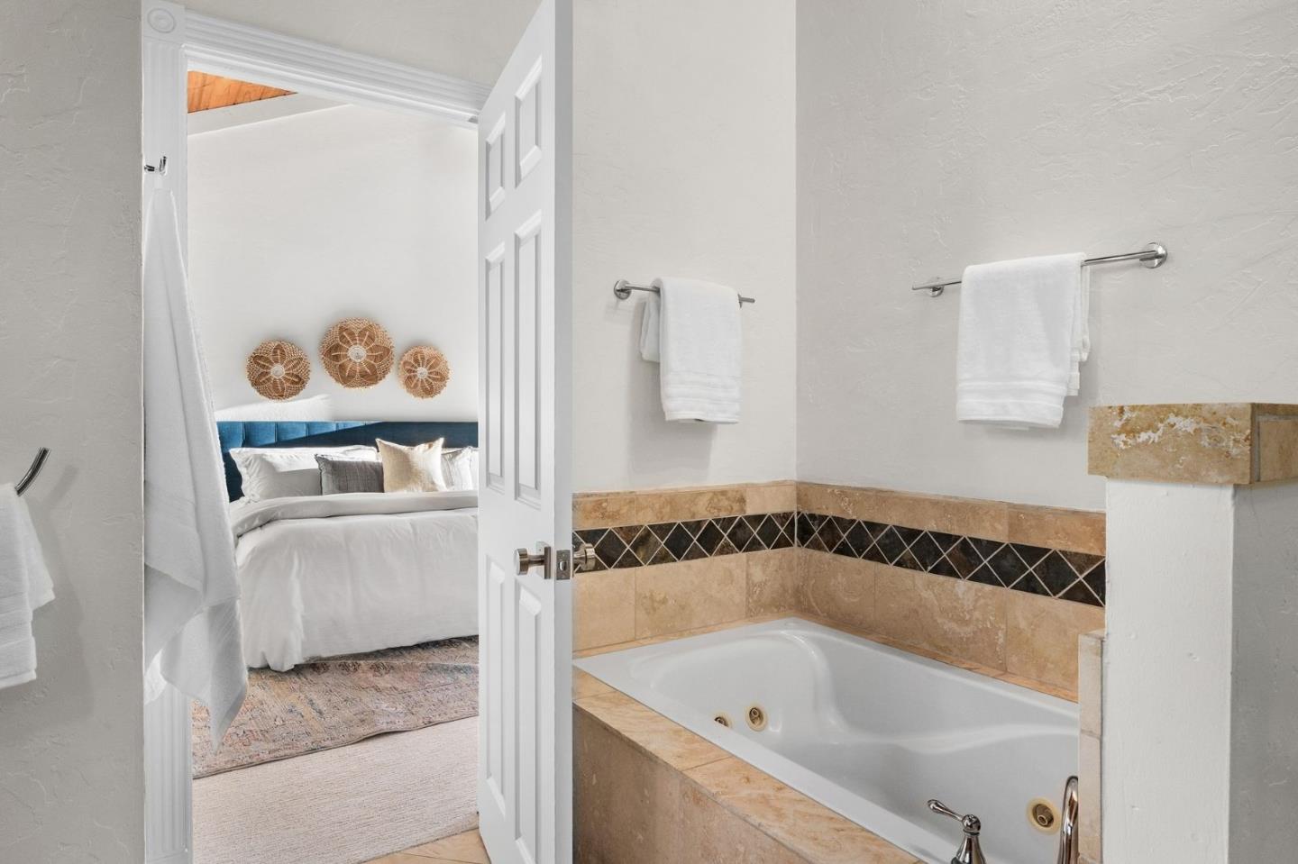 Detail Gallery Image 27 of 54 For 231 Nelson Rd, Scotts Valley,  CA 95066 - 4 Beds | 3 Baths