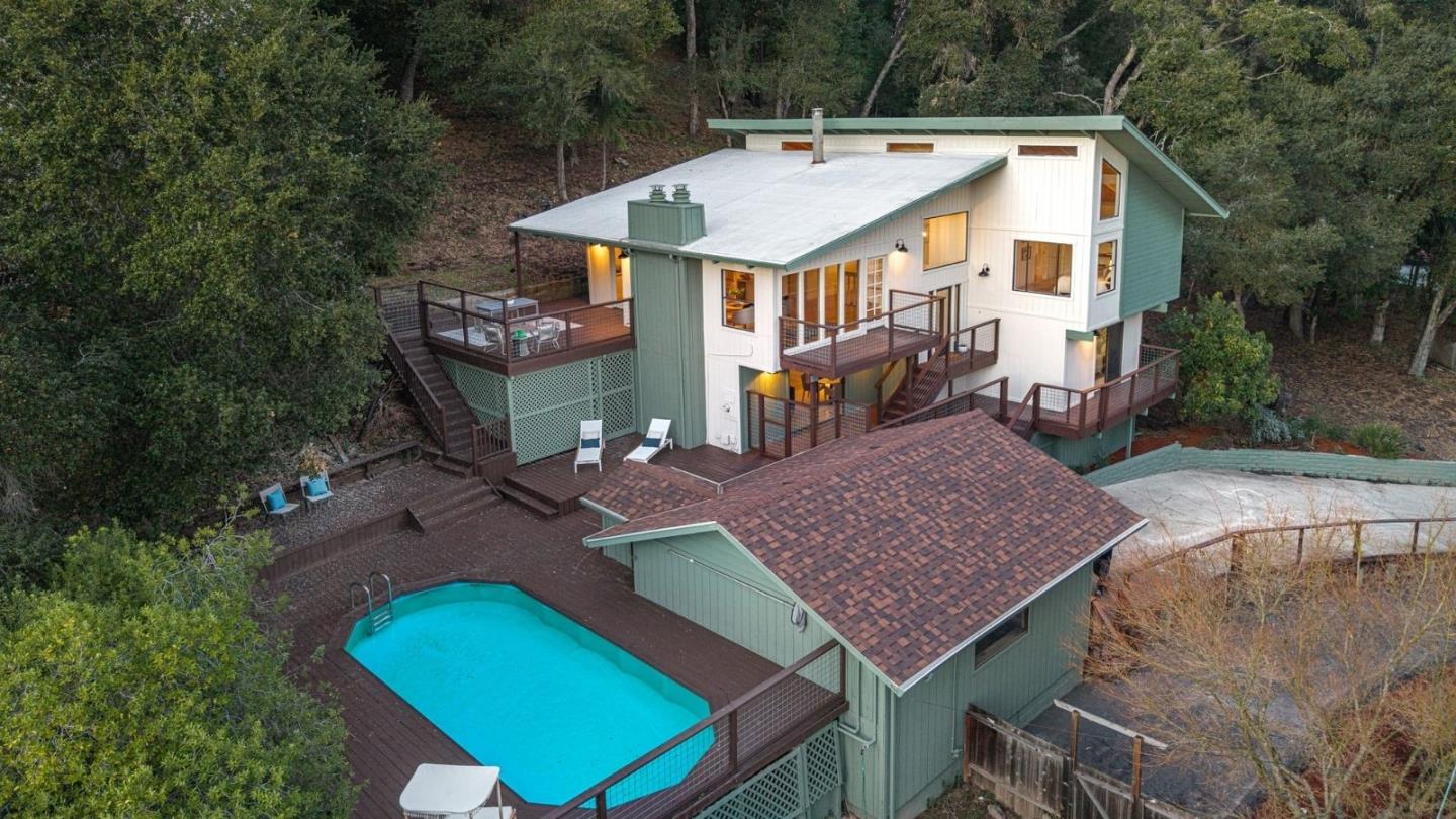 Detail Gallery Image 3 of 54 For 231 Nelson Rd, Scotts Valley,  CA 95066 - 4 Beds | 3 Baths