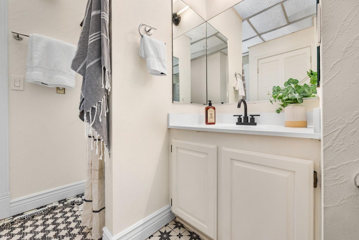 Detail Gallery Image 30 of 54 For 231 Nelson Rd, Scotts Valley,  CA 95066 - 4 Beds | 3 Baths