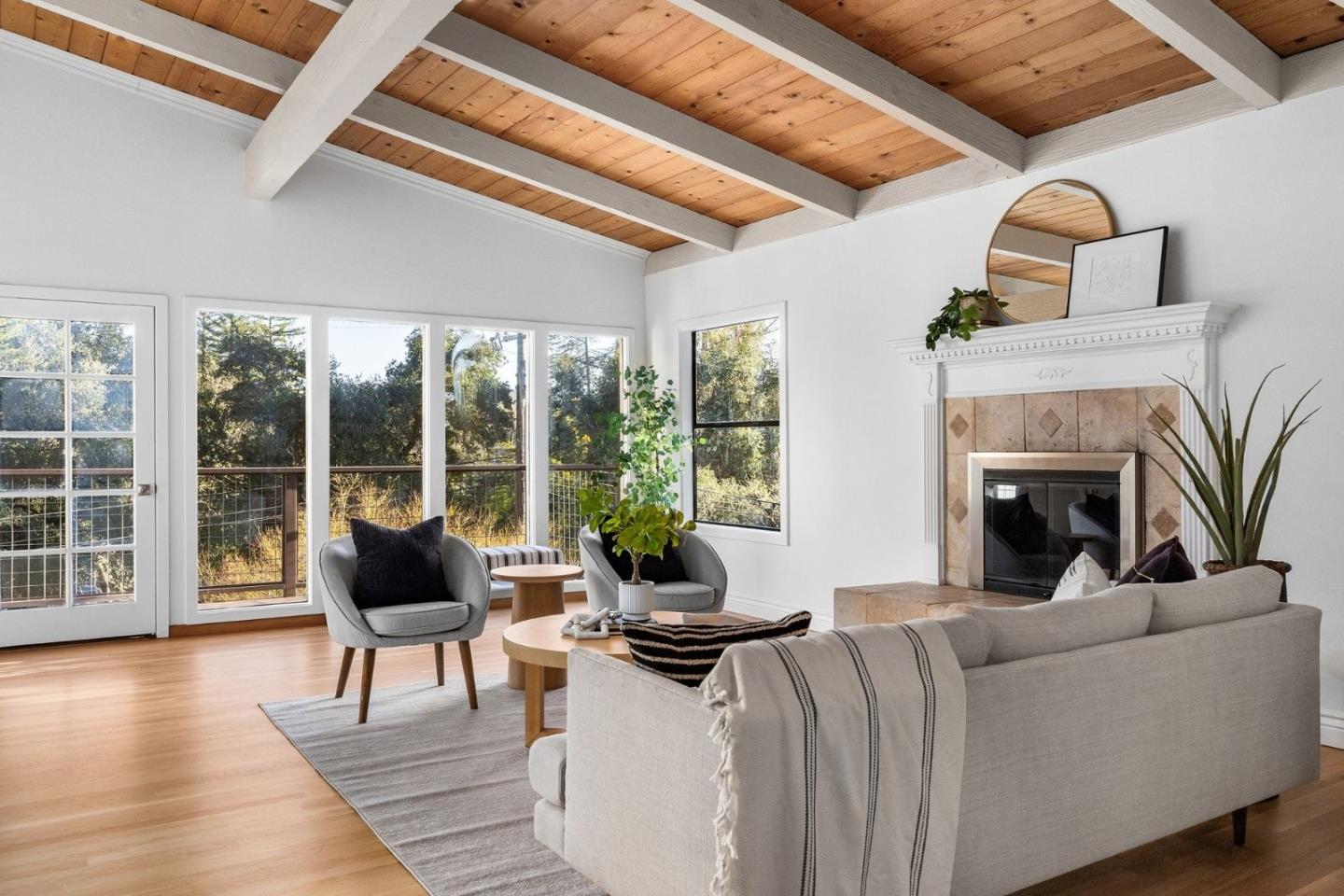 Detail Gallery Image 4 of 54 For 231 Nelson Rd, Scotts Valley,  CA 95066 - 4 Beds | 3 Baths