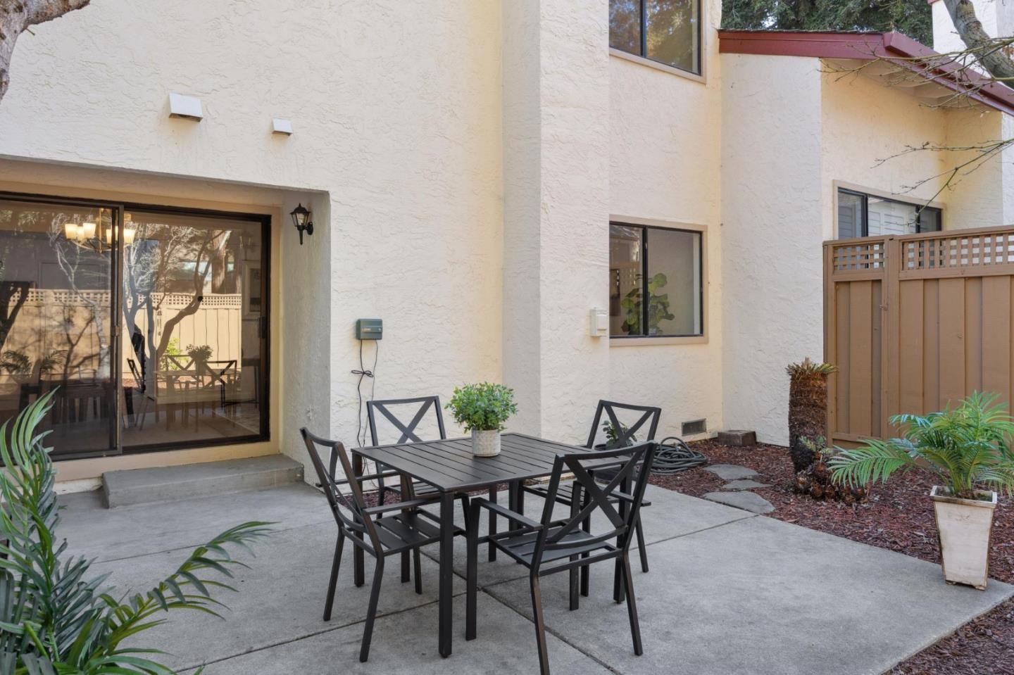 Detail Gallery Image 21 of 28 For 2171 Rancho Mccormick Blvd, Santa Clara,  CA 95050 - 2 Beds | 1/1 Baths