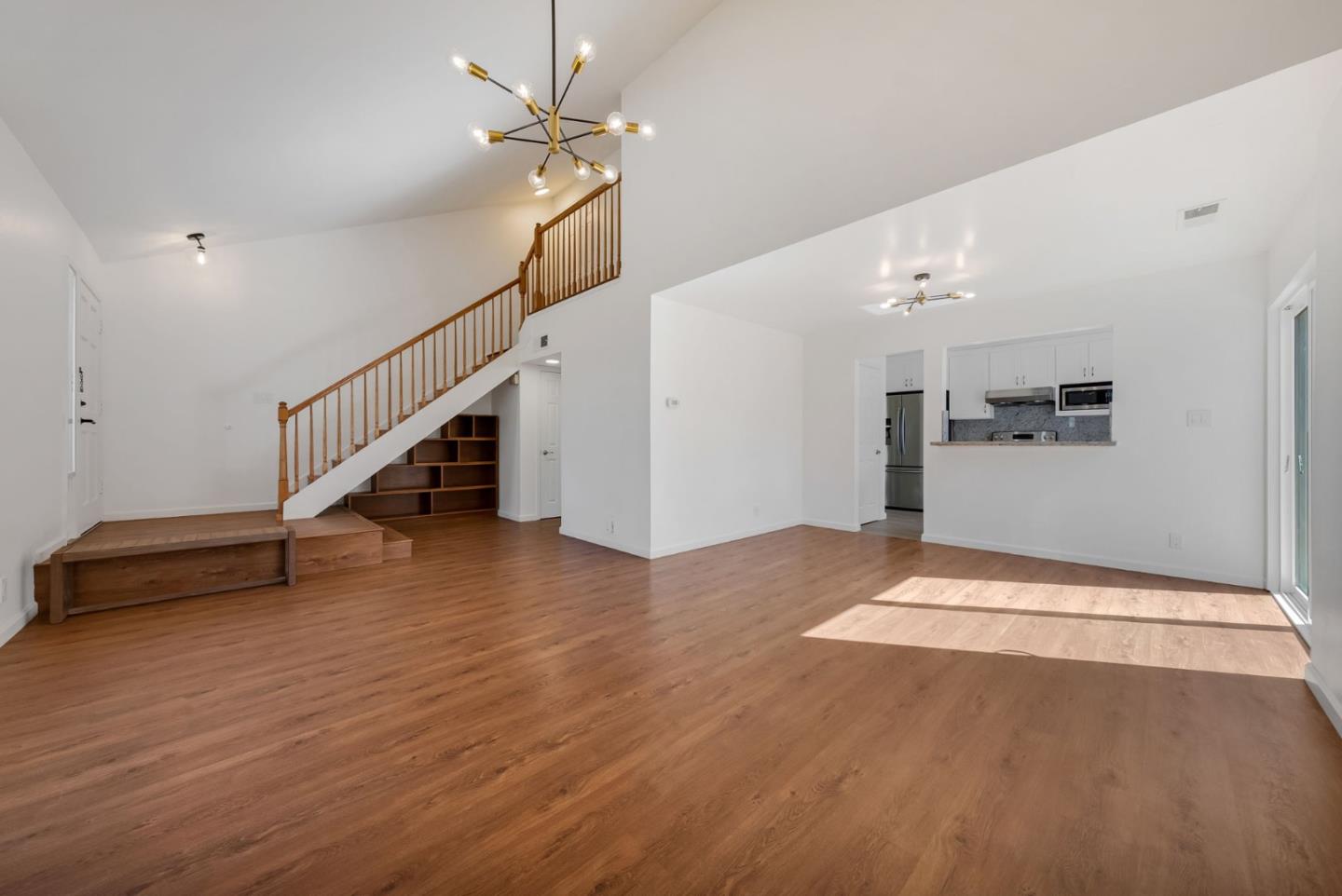 Detail Gallery Image 9 of 30 For 831 Vespucci Ln, Foster City,  CA 94404 - 3 Beds | 1/1 Baths