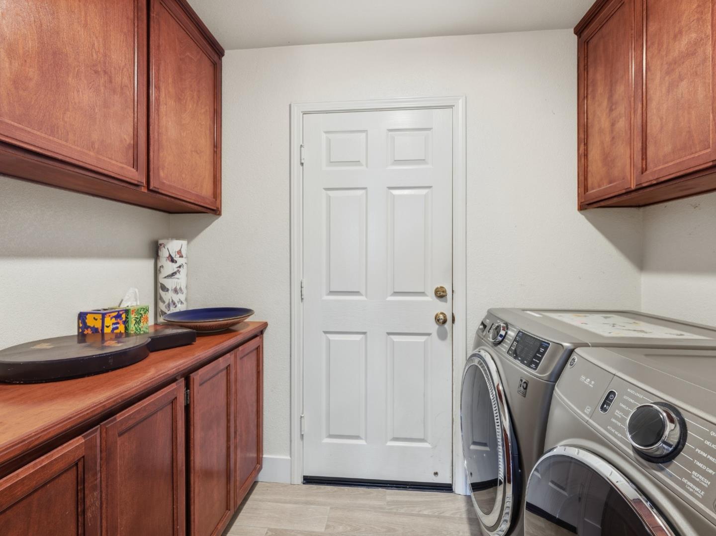 Detail Gallery Image 18 of 40 For 140 Silverwood Dr, Scotts Valley,  CA 95066 - 4 Beds | 3 Baths