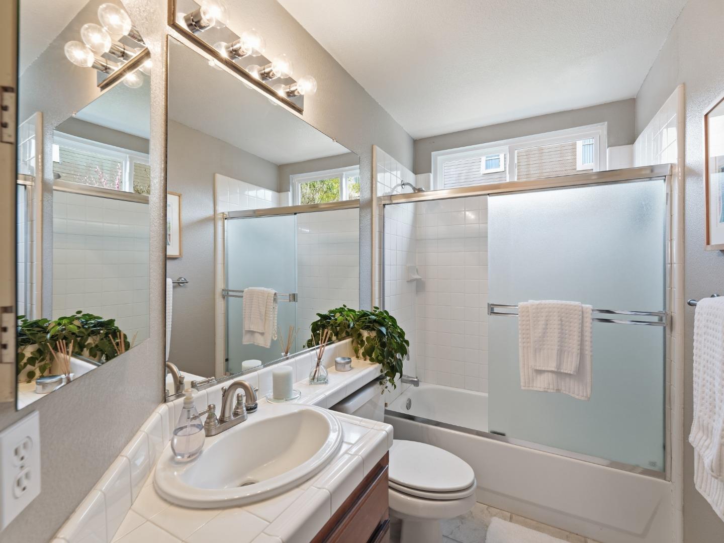 Detail Gallery Image 21 of 40 For 140 Silverwood Dr, Scotts Valley,  CA 95066 - 4 Beds | 3 Baths