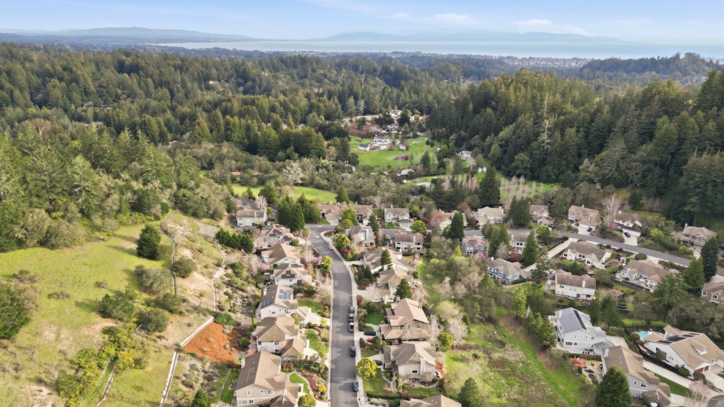 Detail Gallery Image 3 of 40 For 140 Silverwood Dr, Scotts Valley,  CA 95066 - 4 Beds | 3 Baths