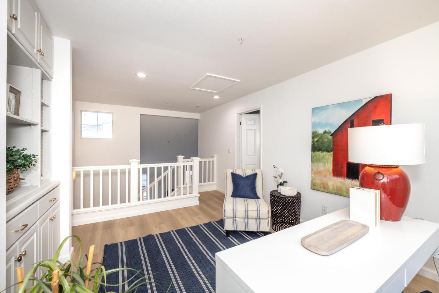 Detail Gallery Image 10 of 16 For 429 S Frances St, Sunnyvale,  CA 94086 - 3 Beds | 2/1 Baths